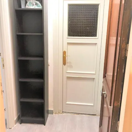 Deluxe Room Center-2
